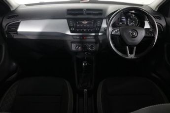 SKODA FABIA 1.0 TSI SE Hatchback 5dr Petrol DSG Euro 6 (s/s) (110 ps)