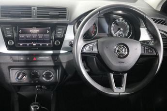 SKODA FABIA 1.0 TSI SE Hatchback 5dr Petrol DSG Euro 6 (s/s) (110 ps)
