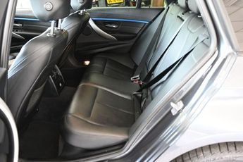BMW 3 SERIES 2.0 320d M Sport Touring 5dr Diesel Auto xDrive Euro 6 (s/s) (19