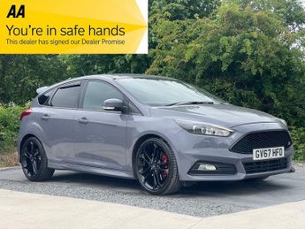 Ford Focus 2.0T EcoBoost ST-3 Hatchback 5dr Petrol Manual Euro 6 (s/s) (250