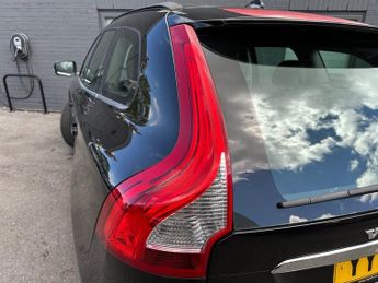 VOLVO XC60 2.0 D4 SE Nav SUV 5dr Diesel Manual Euro 6 (s/s) (190 ps)