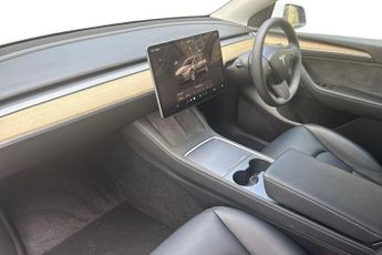 TESLA MODEL Y (Dual Motor) Long Range SUV 5dr Electric Auto 4WDE (384 bhp) Exp