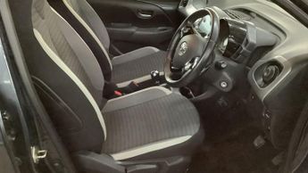 TOYOTA AYGO 1.0 VVT-i x-trend Funroof 5dr Petrol x-shift Euro 6 (71 ps)
