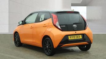 TOYOTA AYGO 1.0 VVT-i x-cite Hatchback 5dr Petrol x-shift Euro 6 (71 ps)