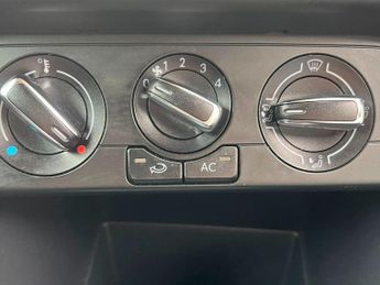 VOLKSWAGEN POLO 1.2 Match Hatchback 3dr Petrol Manual Euro 5 (70 ps)