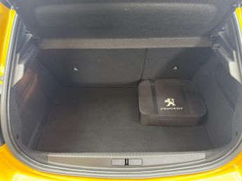 PEUGEOT E-208 50kWh GT Hatchback 5dr Electric Auto (136 ps)