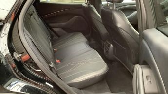 FORD MUSTANG MACH-E Standard Range 70kWh SUV 5dr Electric Automatic (269 ps)