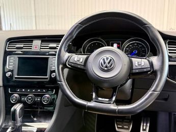 VOLKSWAGEN GOLF 2.0 TSI BlueMotion Tech R Hatchback 3dr Petrol DSG 4Motion Euro 
