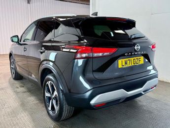 NISSAN QASHQAI 1.3 DIG-T MHEV N-Connecta SUV 5dr Petrol Hybrid XTRON Euro 6 (s/