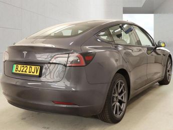 TESLA Model 3 Standard Range Plus Saloon 4dr Electric Auto RWD (241 bhp)
