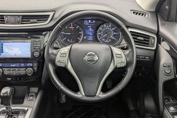 NISSAN QASHQAI 1.6 dCi Tekna SUV 5dr Diesel XTRON 2WD Euro 5 (s/s) (130 ps)