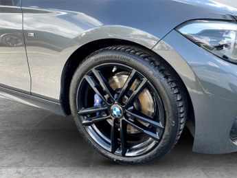 BMW 1 SERIES 1.5 118i GPF M Sport Shadow Edition Hatchback 5dr Petrol Auto Eu