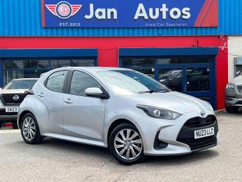 Toyota Yaris 1.5 VVT-h Icon E-CVT Euro 6 (s/s) 5dr