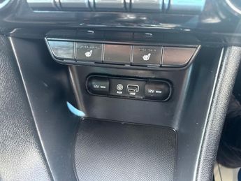 KIA SPORTAGE 2.0 CRDi KX-3 SUV 5dr Diesel Auto AWD Euro 6 (134 bhp)