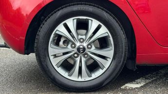 KIA VENGA 1.6 4 MPV 5dr Petrol Auto Euro 6 (123 bhp)
