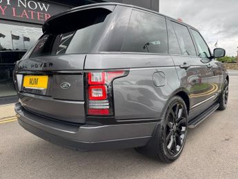 LAND ROVER RANGE ROVER 4.4 SD V8 Autobiography SUV 5dr Diesel Auto 4WD Euro 6 (s/s) (33
