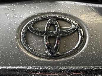 TOYOTA YARIS 1.33 Dual VVT-i Excel Hatchback 5dr Petrol Multidrive S Euro 5 E