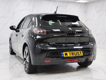 PEUGEOT 208 1.2 PureTech Allure Premium Hatchback 5dr Petrol Manual Euro 6 (