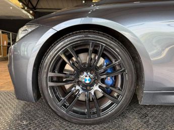 BMW 3 SERIES 3.0 330d M Sport Saloon 4dr Diesel Auto Euro 5 (s/s) (258 ps)