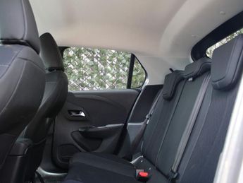 VAUXHALL Corsa Electric 50kWh Elite Premium Hatchback 5dr Electric Auto (136 ps)