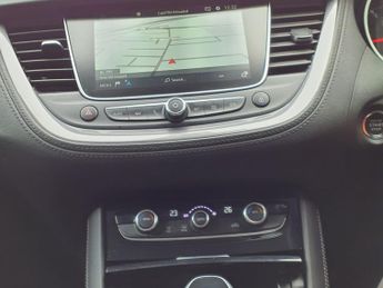 VAUXHALL GRANDLAND X 1.2 Turbo Griffin SUV 5dr Petrol Auto Euro 6 (s/s) (130 ps)
