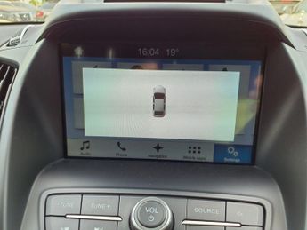 FORD KUGA 1.5 TDCi Titanium SUV 5dr Diesel Powershift Euro 6 (s/s) (120 ps