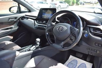 TOYOTA C-HR 1.8 VVT-h Excel SUV 5dr Petrol Hybrid CVT Euro 6 | REVERSE CAMER