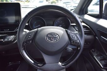 TOYOTA C-HR 1.8 VVT-h Excel SUV 5dr Petrol Hybrid CVT Euro 6 | REVERSE CAMER