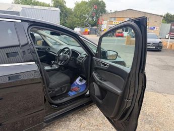 FORD S-MAX 2.0T EcoBoost Titanium Sport MPV 5dr Petrol Auto Euro 6 (s/s) (2
