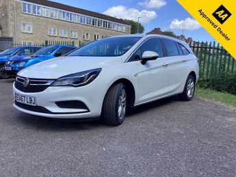 VAUXHALL ASTRA 1.6 CDTi ecoTEC BlueInjection Tech Line Nav Sports Tourer 5dr Di