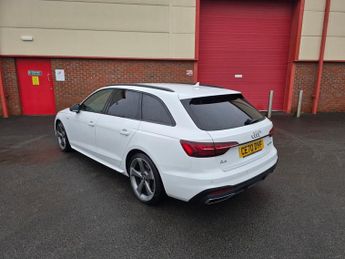 AUDI A4 AVANT 2.0 TFSI 40 Black Edition Estate 5dr Petrol S Tronic Euro 6 (s/s