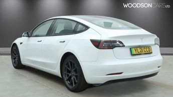 TESLA Model 3 Standard Range Plus Saloon 4dr Electric Auto RWD (241 bhp)