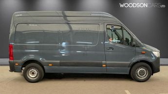 MERCEDES-BENZ eSprinter 55kWh Progressive Panel Van 5dr Electric Auto FWD L2 H2 20kW Cha