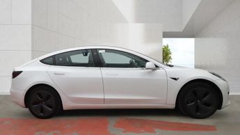 TESLA Model 3 Standard Range Plus Saloon 4dr Electric Auto RWD (241 bhp)