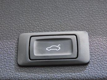 AUDI E-TRON 50 Technik SUV 5dr Electric Auto quattro 71.2kWh (313 ps)