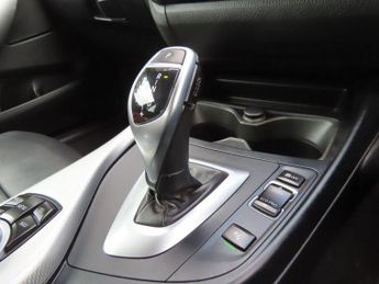 BMW 2 SERIES 2.0 220d M Sport Coupe 2dr Diesel Auto Euro 6 (s/s) (190 ps)