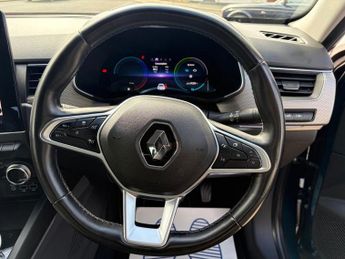 RENAULT ARKANA 1.6 E-TECH S Edition SUV 5dr Petrol Hybrid Auto 2WD Euro 6 (s/s)