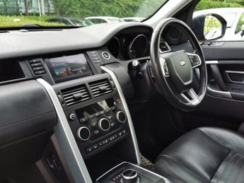 LAND ROVER DISCOVERY SPORT 2.0 TD4 HSE Luxury SUV 5dr Diesel Auto 4WD Euro 6 (s/s) (180 ps)