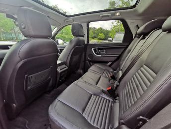 LAND ROVER DISCOVERY SPORT 2.0 TD4 HSE Luxury SUV 5dr Diesel Auto 4WD Euro 6 (s/s) (180 ps)