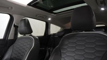 FORD KUGA 2.0 TDCi Vignale SUV 5dr Diesel Powershift AWD Euro 6 (s/s) (180