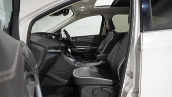 FORD KUGA 2.0 TDCi Vignale SUV 5dr Diesel Powershift AWD Euro 6 (s/s) (180