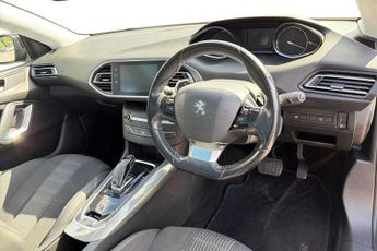 PEUGEOT 308 1.2 PureTech Allure Hatchback 5dr Petrol EAT Euro 6 (s/s) (130 p