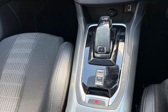 PEUGEOT 308 1.2 PureTech Allure Hatchback 5dr Petrol EAT Euro 6 (s/s) (130 p