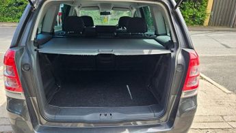 VAUXHALL ZAFIRA 1.7 CDTi ecoFLEX Exclusiv MPV 5dr Diesel Manual Euro 5 (SNav) (1