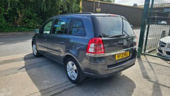 VAUXHALL ZAFIRA 1.7 CDTi ecoFLEX Exclusiv MPV 5dr Diesel Manual Euro 5 (SNav) (1