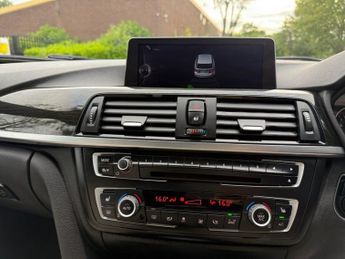 BMW 3 SERIES 2.0 320d M Sport Touring 5dr Diesel Auto xDrive Euro 5 (s/s) (18