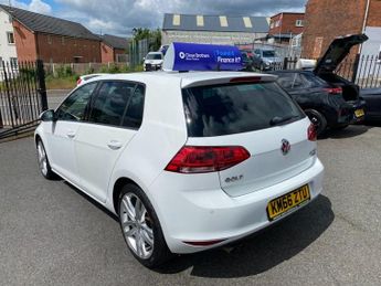 VOLKSWAGEN GOLF 2.0 TDI BlueMotion Tech GT Edition Hatchback 5dr Diesel DSG Euro