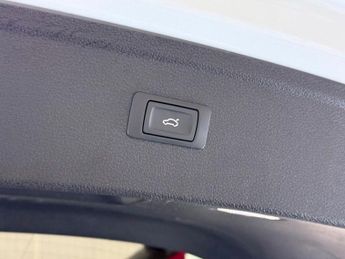 AUDI Q5 2.0 TDI 40 S line SUV 5dr Diesel S Tronic quattro Euro 6 (s/s) (