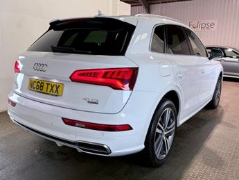 AUDI Q5 2.0 TDI 40 S line SUV 5dr Diesel S Tronic quattro Euro 6 (s/s) (