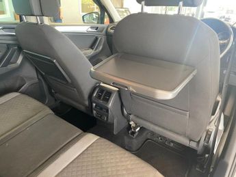 VOLKSWAGEN TIGUAN 2.0 TDI Match SUV 5dr Diesel DSG Euro 6 (s/s) (150 ps)